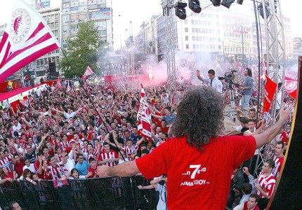 Τάκαρε πολύχρονος και πες τους… ΑΝΤΕ ΓΕΙΑ! (photos - videos)