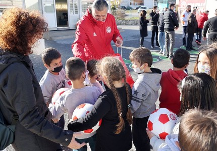 Αρκαλοχώρι: Ολυμπιακός και Μαρινάκης με ΠΡΑΞΕΙΣ! (photos)