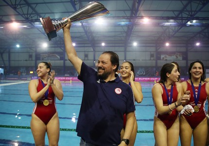 Εικόνες από το πάρτι στο Παπαστράτειο (photos)