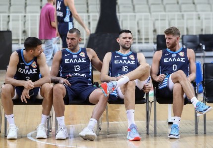 «Κλικ» από την προπόνηση της Εθνικής! (photos)