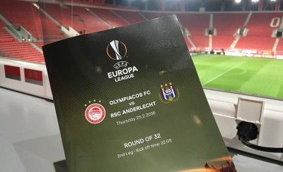 Το match programme...