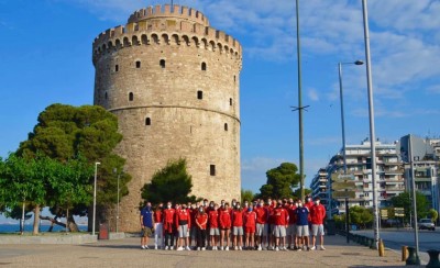 Κολύμβηση: Η φωτό των Πρωταθλητών στον Λευκό Πύργο! (photo)