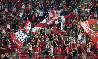 Αποθέωσε τον κόσμο του ο Ολυμπιακός