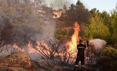 ΠΑΕ Ολυμπιακός: «Οι σκέψεις όλων μας σε όσους δίνουν ηρωικές μάχες με τις πυρκαγιές» 