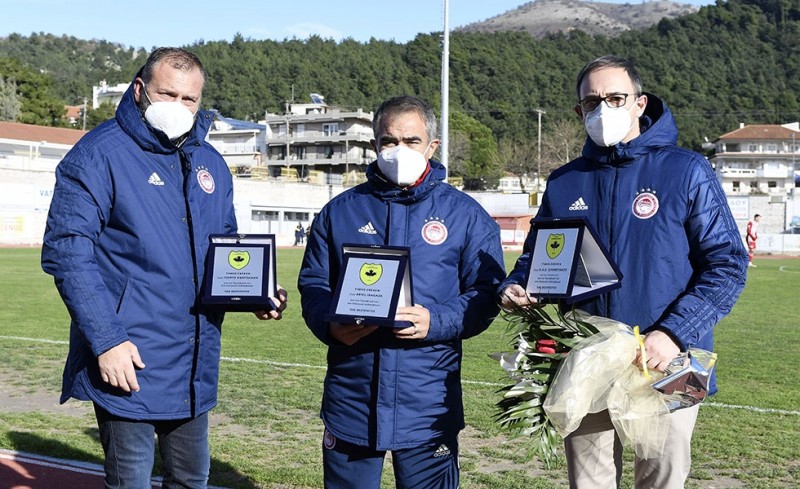 Θεσπρωτός-Ολυμπιακός Β’: Τιμήθηκαν Θρύλος, Ιμπαγάσα, Ανατολάκης (photos)