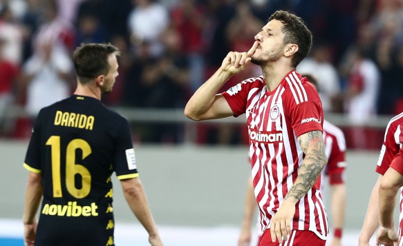 Γιόβετιτς: «Χαρούμενος για γκολ και ασίστ»