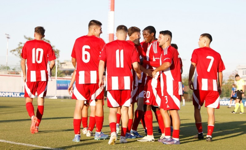 «Ποιος δε θέλει ξανά Youth League;»